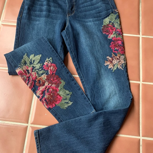 Nine W. jeans size 6 - Picture 2 of 3